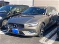 2022 Volvo V60