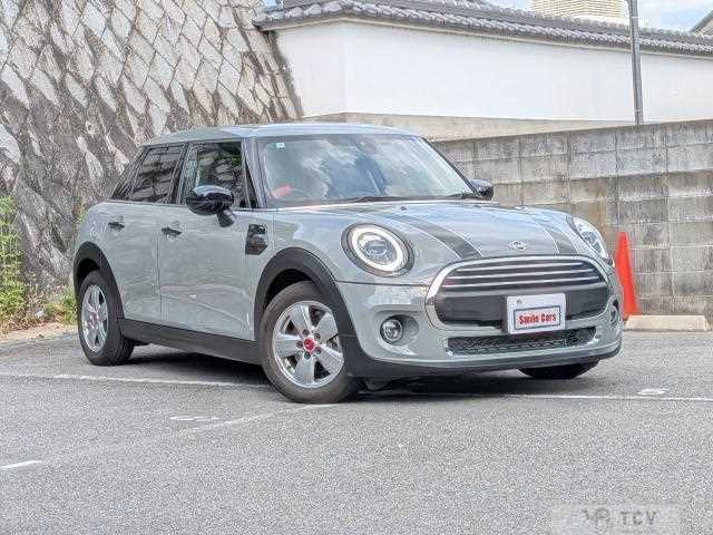2020 BMW MINI