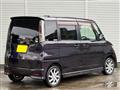 2009 Nissan ROOX