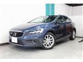 2019 Volvo V40