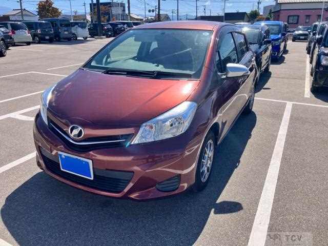 2011 Toyota Vitz