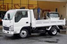 2017 Isuzu Elf Truck