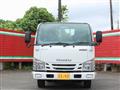 2017 Isuzu Elf Truck