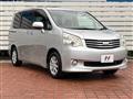 2011 Toyota Noah