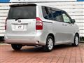 2011 Toyota Noah