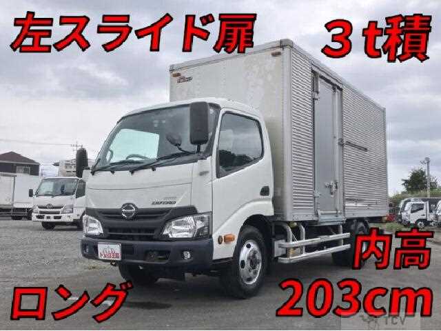 2017 Hino Dutro