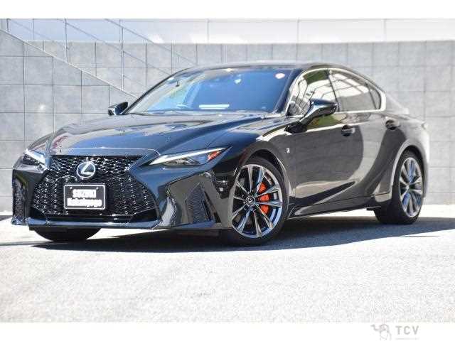 2021 Lexus IS