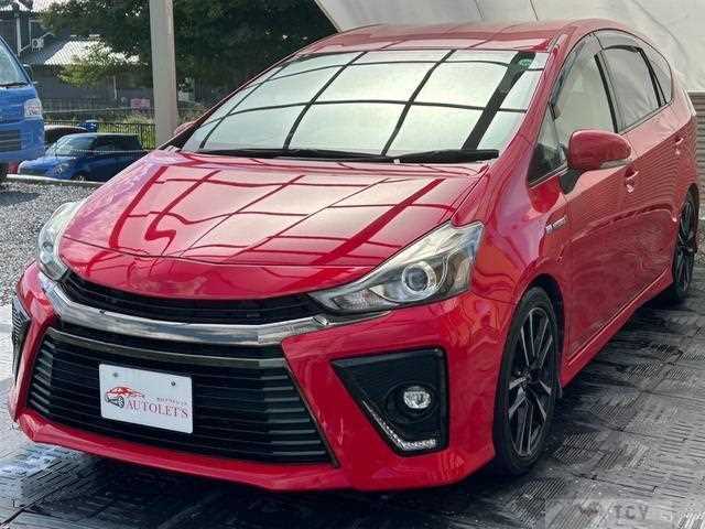 2015 Toyota PRIUS α