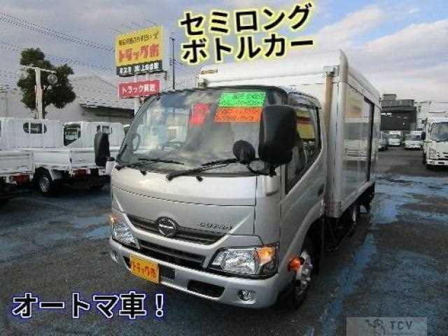 2017 Hino Dutro
