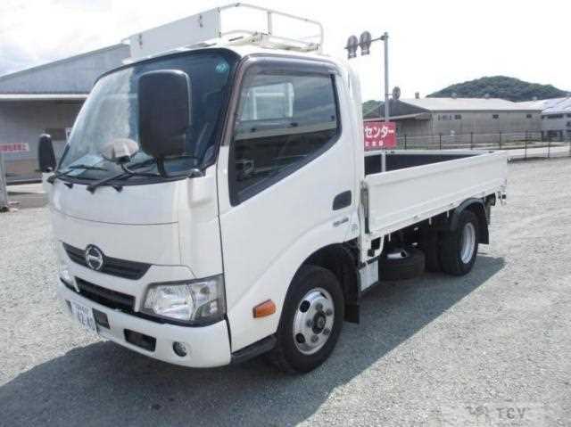 2017 Hino Dutro