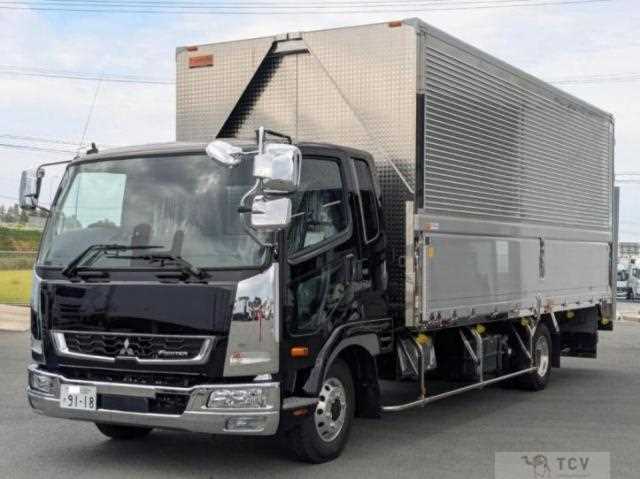 2025 Mitsubishi Fuso Fighter