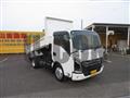 2023 Isuzu Elf Truck