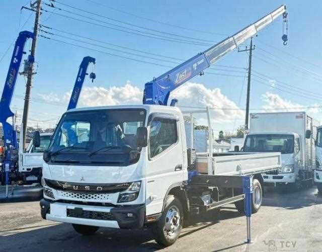 2025 Mitsubishi Fuso Canter