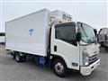 2022 Isuzu Elf Truck