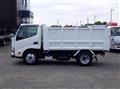 2025 Hino Dutro