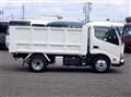 2025 Hino Dutro