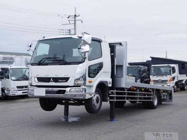 2025 Mitsubishi Fuso Fighter