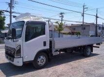 2025 Isuzu Elf Truck