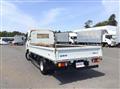 2020 Isuzu Elf Truck