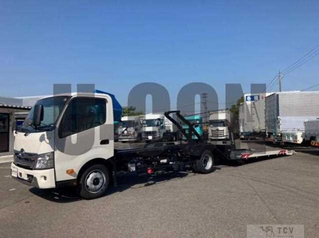 2026 Hino Dutro