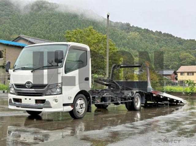 2017 Hino Dutro