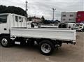2020 Isuzu Elf Truck