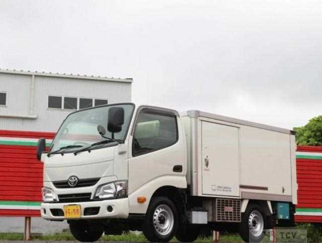 2020 Toyota Dyna Truck