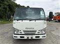 2016 Isuzu Elf Truck