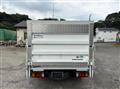 2016 Isuzu Elf Truck
