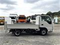 2016 Isuzu Elf Truck