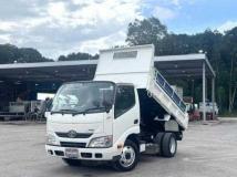 2015 Toyota Dyna Truck