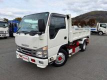 2017 Isuzu Elf Truck