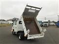 2017 Isuzu Elf Truck