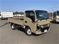 2023 Isuzu Elf Truck