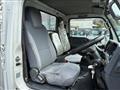 2016 Isuzu Elf Truck