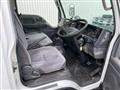 2016 Isuzu Elf Truck