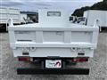 2017 Isuzu Elf Truck