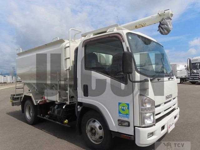 2013 Isuzu Elf Truck