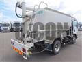 2013 Isuzu Elf Truck