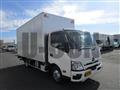 2025 Hino Dutro