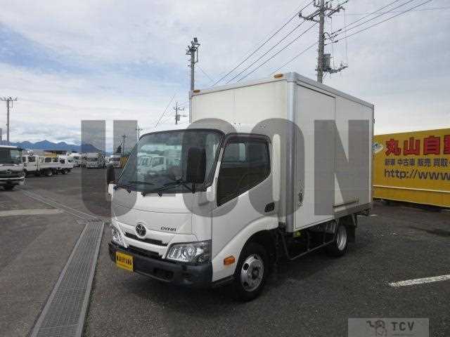 2022 Toyota Dyna Truck