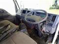 2020 Isuzu Elf Truck