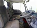 2020 Isuzu Elf Truck