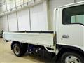 2020 Isuzu Elf Truck