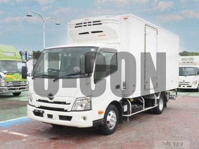 2023 Hino Dutro