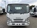 2016 Isuzu Elf Truck