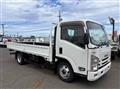 2016 Isuzu Elf Truck
