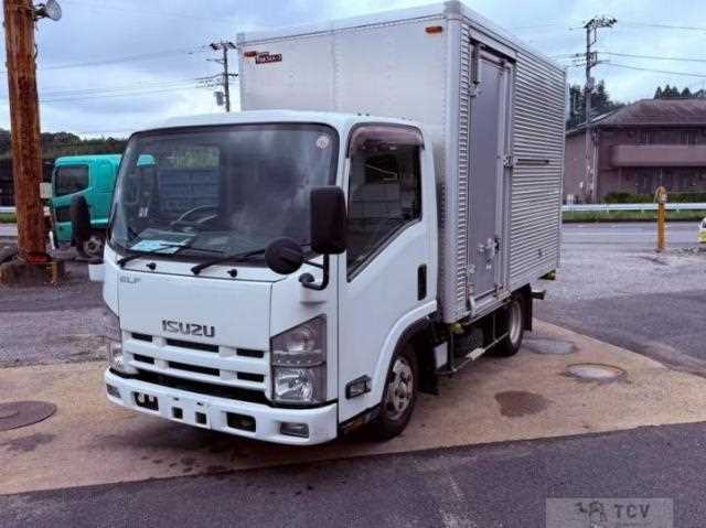 2014 Isuzu Elf Truck