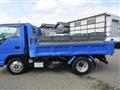 2016 Isuzu Elf Truck