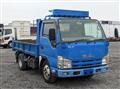 2014 Isuzu Elf Truck